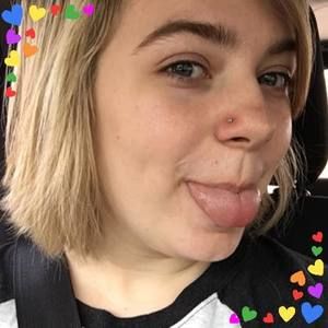 Meet your Posher, Ariana